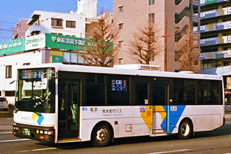 〔熊本２００か９５２〕　日産ディーゼルＫＣ－ＲＭ２５２ＧＡＮ（１９９９年）