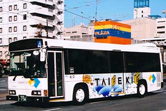 〔熊本２００か７５６〕　日野ＫＫ－ＨＲ１ＪＫＥＥ（２００３年）