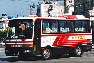 〔大分２２あ９８〕