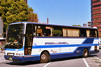 〔宮崎２２か１０８０〕