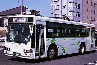 〔鹿児島２００か１４９０〕　いすゞＫＣ－ＬＶ２８０Ｌ（１９９９年）