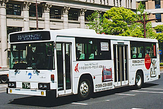 〔鹿児島２２き７９４〕　日産ディーゼルＵ－ＵＡ４４０ＬＡＮ（１９９５年）