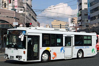 〔鹿児島２００か１８４４〕　日産ディーゼルＫＬ－ＵＡ２７２ＫＡＭ（２００１年）