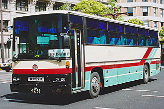 〔鹿２２か１２８６〕　日野Ｐ－ＲＵ６３８ＢＢ（１９８４年）