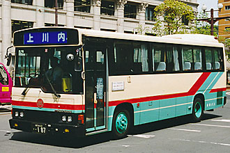 〔鹿児島２２き１８７〕　日野Ｐ－ＲＲ１７２ＣＡ（１９８９年）