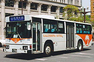 〔鹿児島２２き２５８〕　日野Ｐ－ＨＵ２３５ＢＡ（１９９０年）