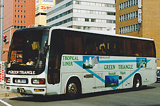 〔鹿児島２２き２７７〕　三菱ふそうＰ－ＭＳ７２９Ｓ（１９９０年）