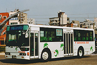 〔鹿児島２２き１０６４〕　三菱ふそうＫＣ－ＭＰ７１７Ｍ（１９９９年）