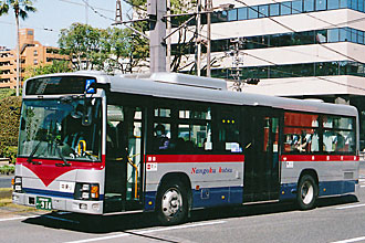 〔鹿児島２００か９１４〕　いすゞＰＫＧ－ＬＶ２３４Ｎ２（２００９年）