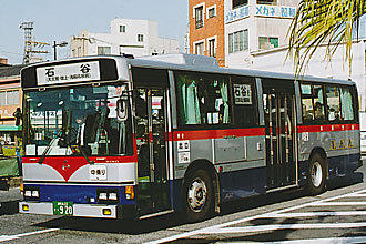 〔鹿児島２２き９２０〕　日野ＫＣ－ＨＵ３ＫＭＣＡ（１９９７年）