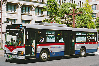 〔鹿児島２００か６６４〕　日野ＰＪ－ＫＶ２３４Ｎ１（２００７年）