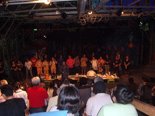 �֑g�����ł��グ