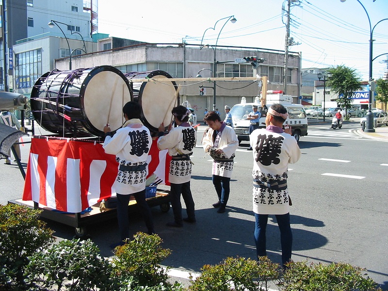 matsuri11.jpg(267842 byte)