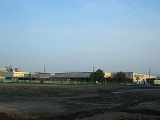 メルシャン川崎工場跡とロジスティックコントロールセンター