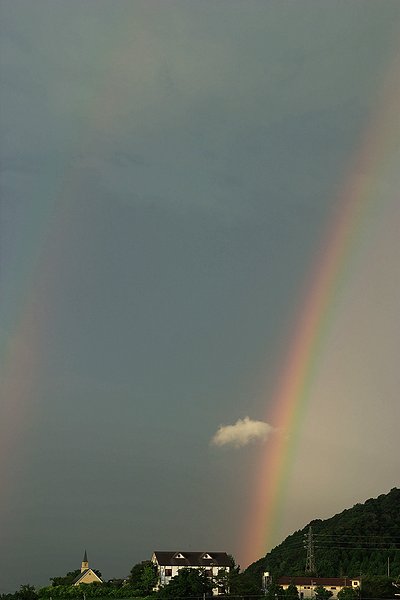 「虹」左クリックで次の写真へ