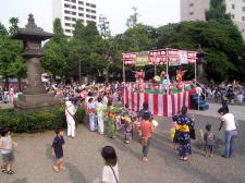 �t���[��