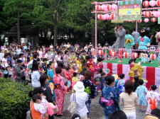 �t���[��