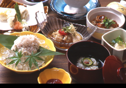 鱧(ハモ)会席の写真