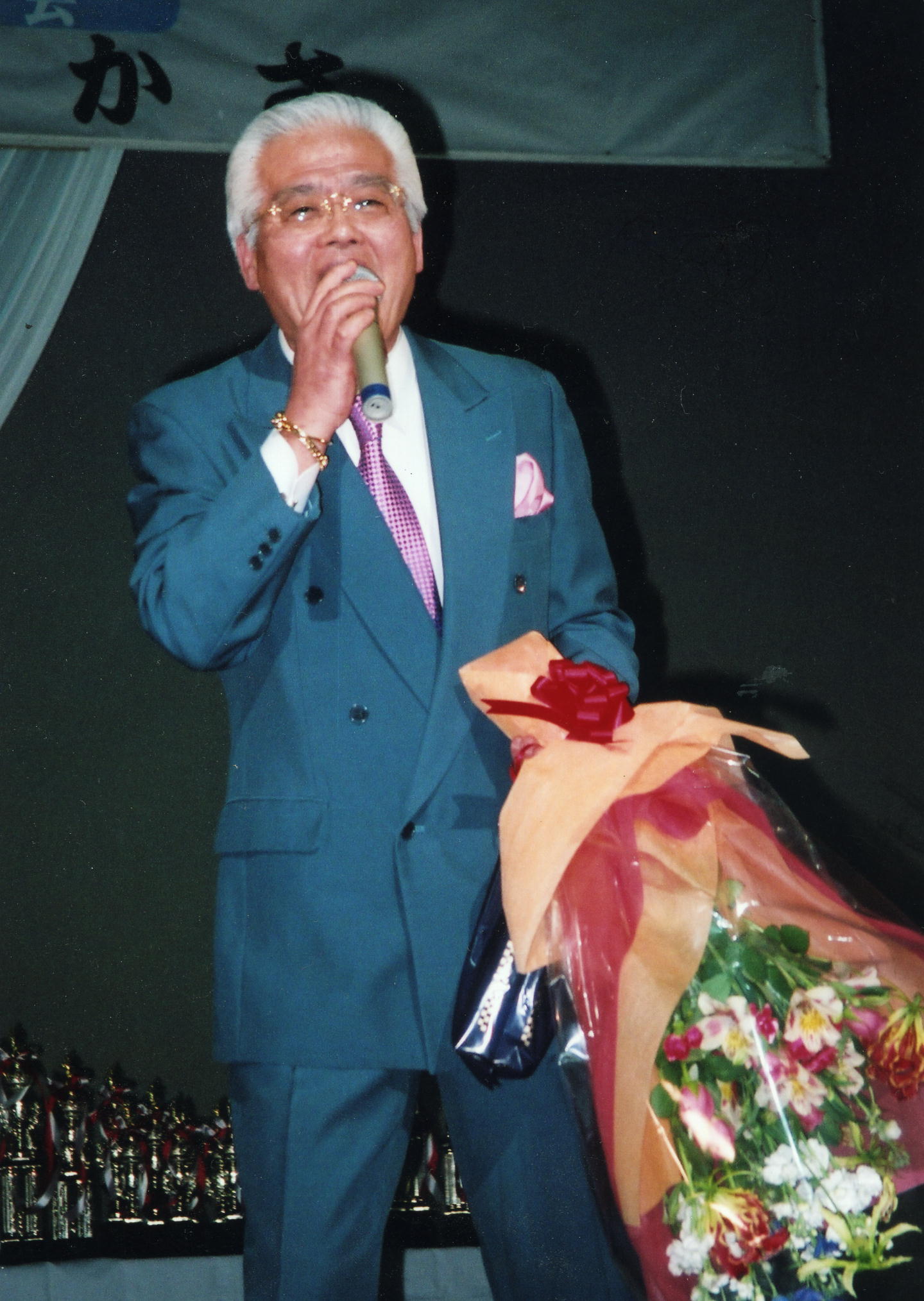 o|SwX̗wX^WIuՁvxFo