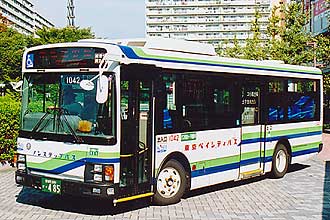 〔１０４２〕　いすずＫＫ－ＬＲ２３３Ｊ１（２００４年）
