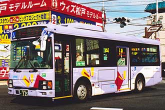 〔３４０３〕　いすゞＫＫ－ＬＲ２３３Ｊ１（２００４年）